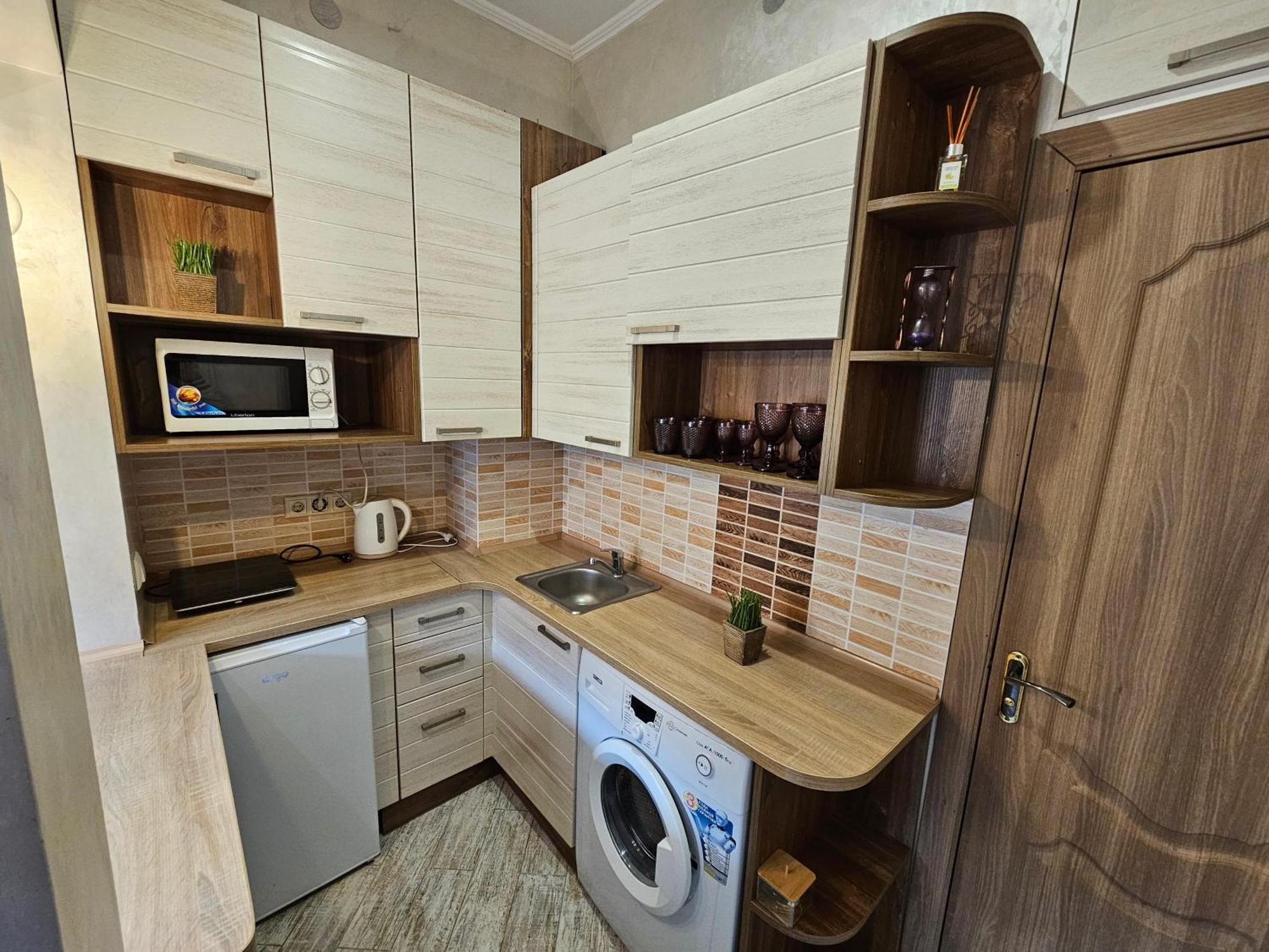 Apartment On Horodotska Street 利沃夫 外观 照片