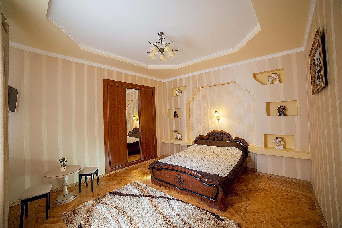 Apartment On Horodotska Street 利沃夫 外观 照片