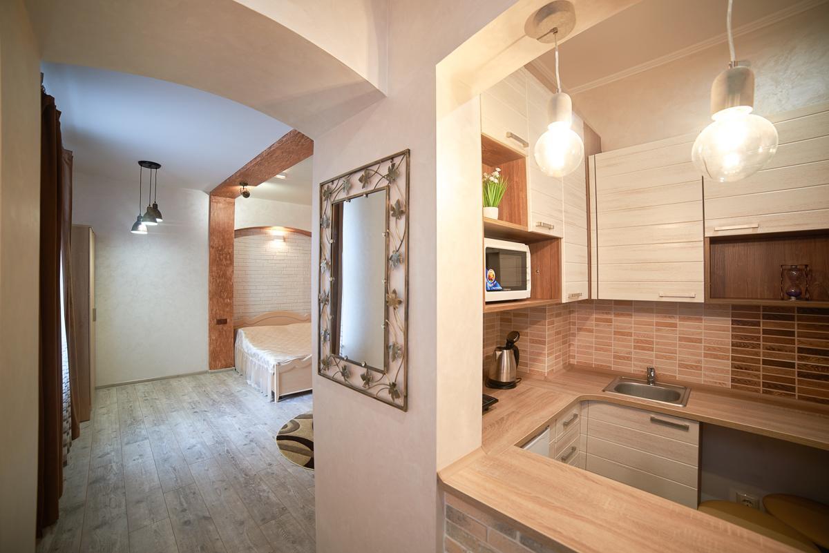 Apartment On Horodotska Street 利沃夫 外观 照片
